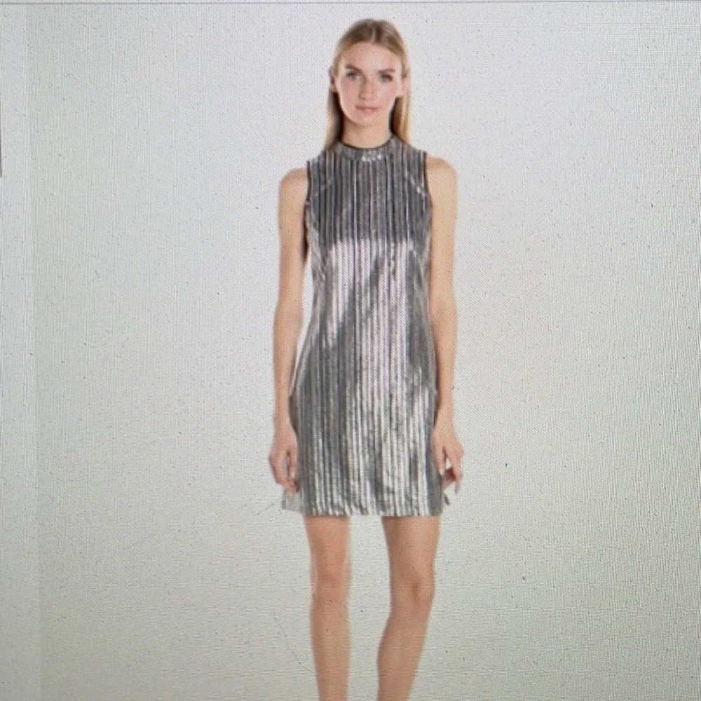Guess silver sequin - cut out back dress 6 - Picture 3 of 16